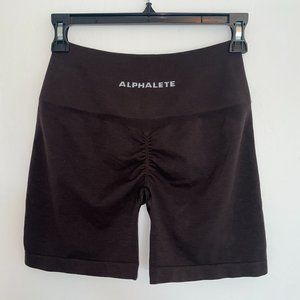 Alphalete Amplify Short 4.5" in Chocolate